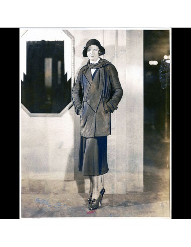 Chanel - Veste en antilope portée sur une robe (1930) prix pour 